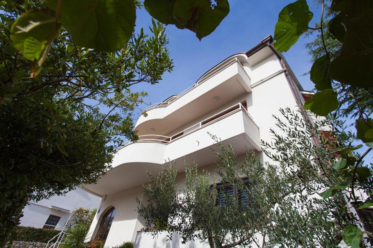 Apartman Vjekoslav Veglia Exterior foto